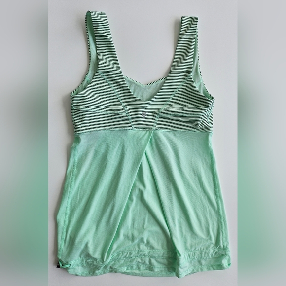 Lululemon Tank Top 6 Mint Green Black Stripe Drawstring Ruffle Bottom Seafoam - Picture 7 of 14